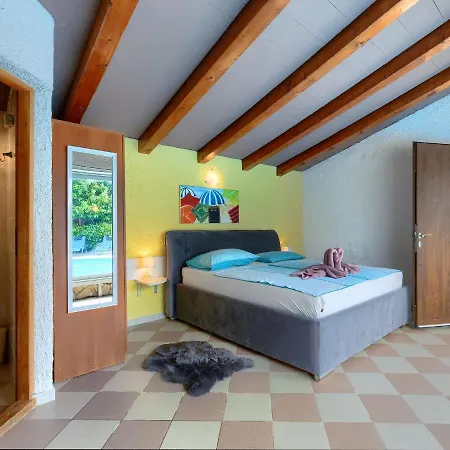 Jadranka By Interhome Muntic